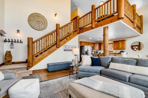 Peaceful Bear Lake Home in Gārdensitija (UT)