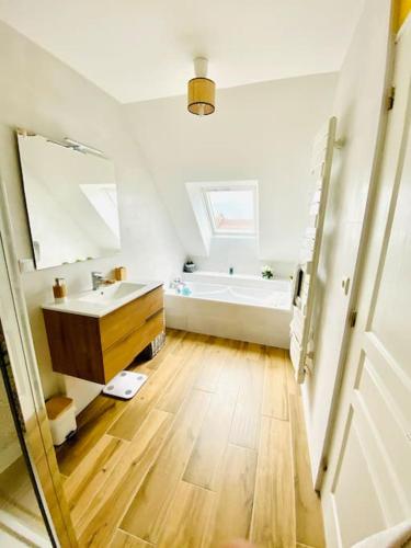 Maison ancienne rénovée Bord de loire Maison ancienne rénovée Bord de loire