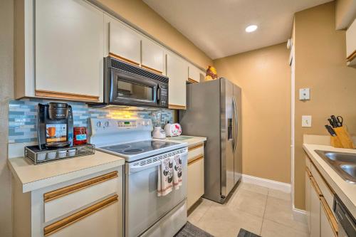Condo with On-Site Pool 15 Min to Walt Disney World! - image 29