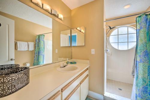 Condo with On-Site Pool 15 Min to Walt Disney World! - image 35
