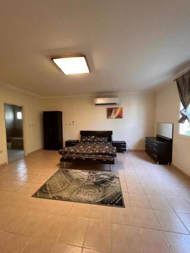 Master bedroom with entertaining facilities & Swimming pool