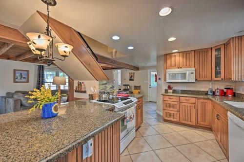 Happy Jack Getaway with Hot Tub and Wraparound Porch! - image 9