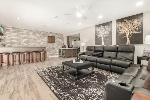 Private Pool & Spa ** Steps to Old Town ** Sanatized near Old Town Scottsdale