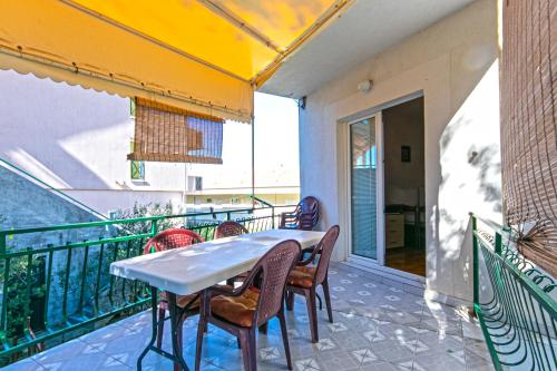 ระเบียง/ชานเรือน, Apartments by the sea Gradac, Makarska - 20041 in กราแดค