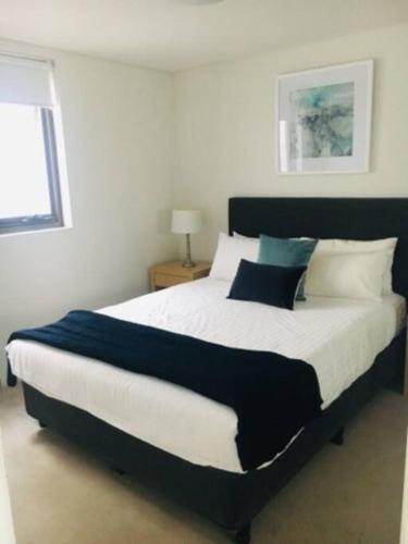 Incredible Waterview Apartment Neutral Bay G301 - main image
