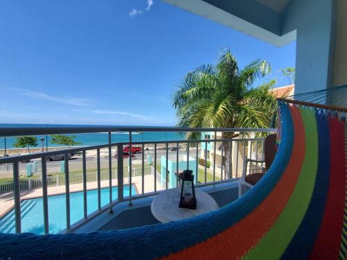 B&B Aguadilla - Summer all year! Oceanfront with Pool A/C - Bed and Breakfast Aguadilla