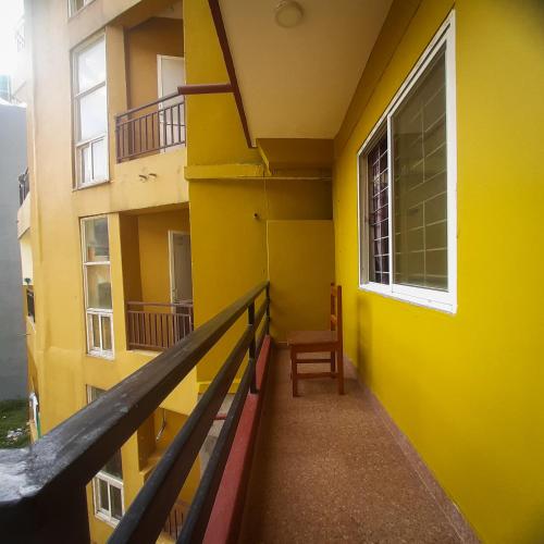 Deluxe Double Room with Balcony image 4