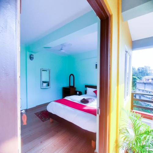 King Room image 8