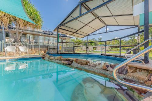 Bassein, BIG4 Lake Maraboon Holiday Village in Gindie