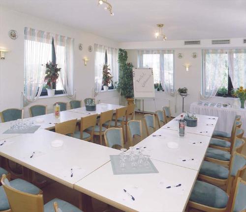 Hotel Ockenheim - image 8