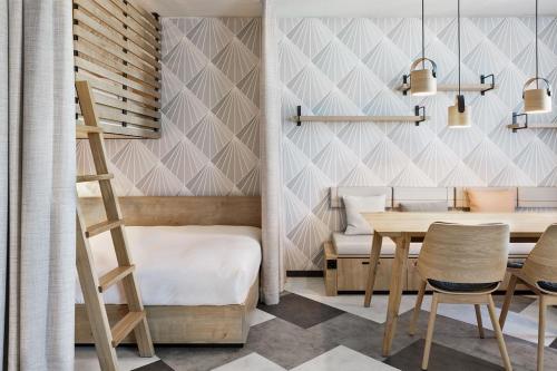 Stay KooooK Bern Wankdorf - image 9