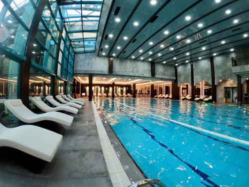 Ramada by Wyndham Sofia City Center - image 10