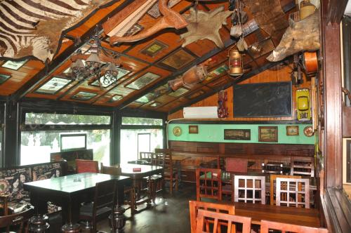 Restaurant, EAST WEST HOTEL near Musee Abderrahman Slaoui
