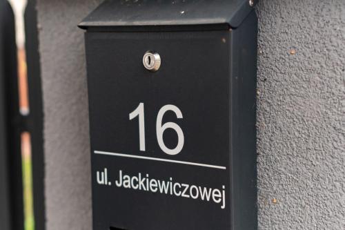 Miłe studio z ogródkiem i osobnym wejsciem
