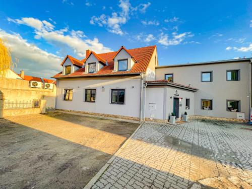 Exterior view, Penzion 7 pokoju in Znojmo