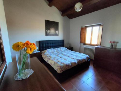 Room in BB - Bed Breakfast In vino veritas, relax and quiet above the Marches hills