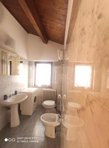  Room in BB - Bed Breakfast In vino veritas, relax and quiet above the Marches hills in Avacelli