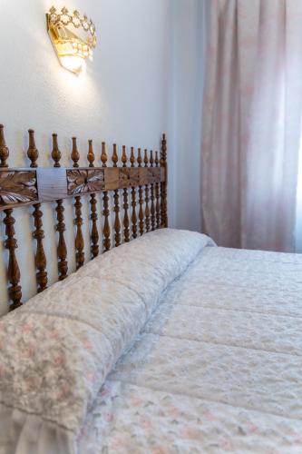 Hostal Santo Domingo de Silos - image 8