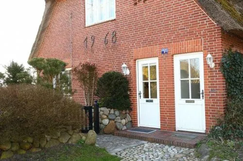 Luxus Liiger Wal 4 in Westerwall, Deutschland