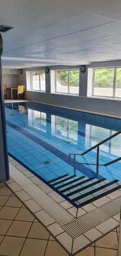 Ferienwohnung mit Seeblick und Schwimmbadnutzung in Cuxhaven in Cuxhaven, Deutschland