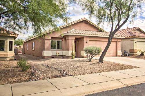 Sunny Tucson Home Near Saguaro Natl Park!