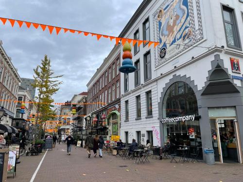  Thuis bij Schell, Pension in Rotterdam