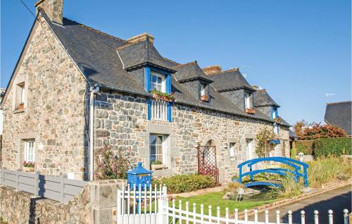 4 Bedroom Lovely Home In Langueux - Plage des Rosaires