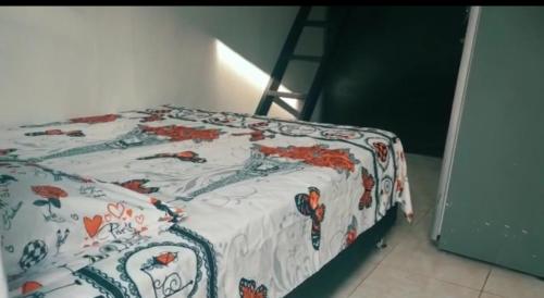 One-Bedroom Apartment image 1