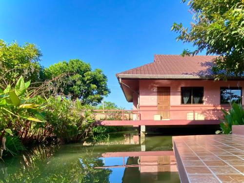 Mom and Me Resort & Farm – Chiang Mai, IA