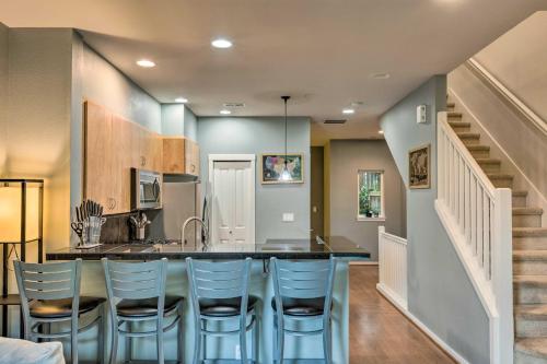 Quaint Issaquah Home - Walk to Shops and Dining in อิสสาควาห์ (WA)