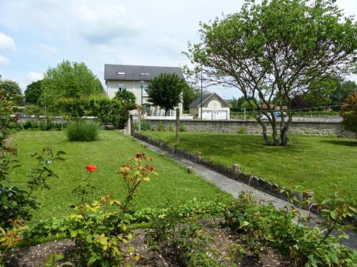 Gîte Saint-Bonnet-de-Rochefort 4 pièces 6 personnes - FR-1-489-105 - image 12