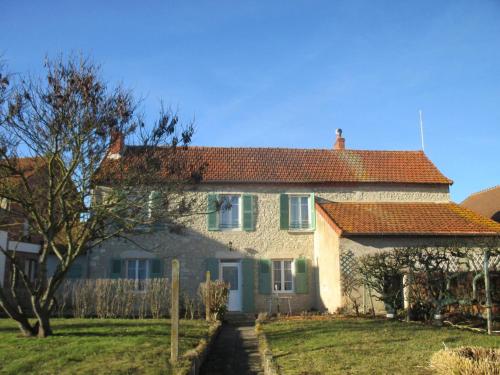 Gîte de charme à Saint-Bonnet-de-Rochefort avec jardin privatif - FR-1-489-105 (Gite de charme a Saint-Bonnet-de-Rochefort avec jardin privatif - FR-1-489-105) in Saint-Nectaire