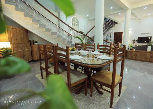 ทัศนียภาพภายนอกโรงแรม, Himalayan Villa in ภัควันต์ปุระ