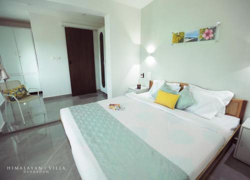 ฝักบัว, Himalayan Villa in ภัควันต์ปุระ