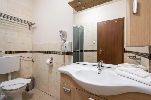 Elit Boutique Rooms- Best Location by BQA