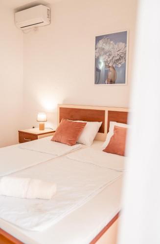 1 double bed