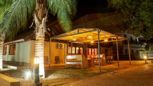Wooden Hotel in Villa Carlos Paz