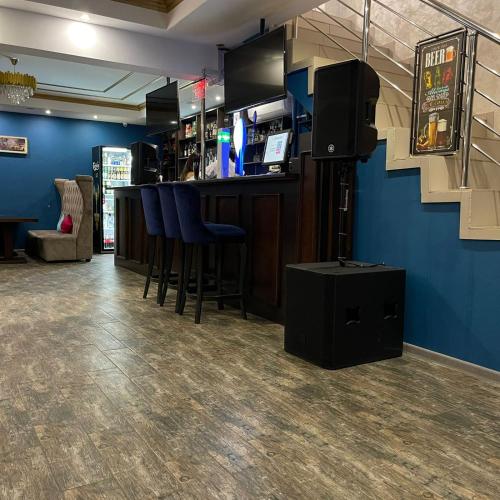bar/salon, гостинично-ресторанный комплекс AMARI (гостинично-ресторанныи комплекс AMARI) in Uralsk
