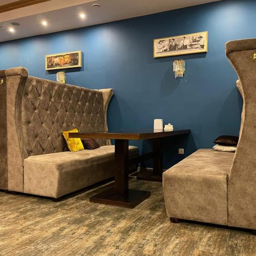 bar/salon, гостинично-ресторанный комплекс AMARI (гостинично-ресторанныи комплекс AMARI) in Uralsk