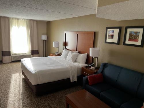 Wingate by Wyndham Clearfield in Clearfield (PA)