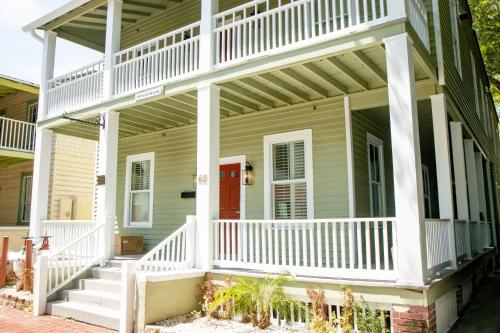 Pomar House