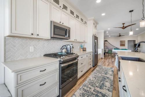 Konyha, Brigantine Bay Breeze Sleeps 16 in Brigantine (New Jersey)