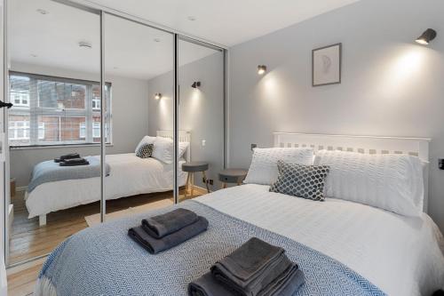 Dillywicks by Staytor Accommodation, Exeter (photo 7)