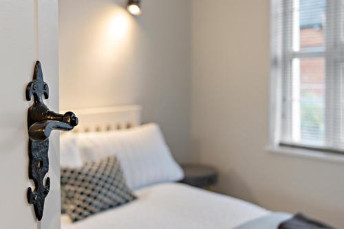 Dillywicks by Staytor Accommodation, Exeter (photo 9)