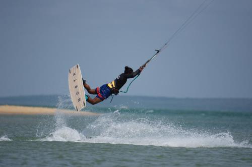 De Silva Wind Resort Kalpitiya - Kitesurfing School Sri Lanka