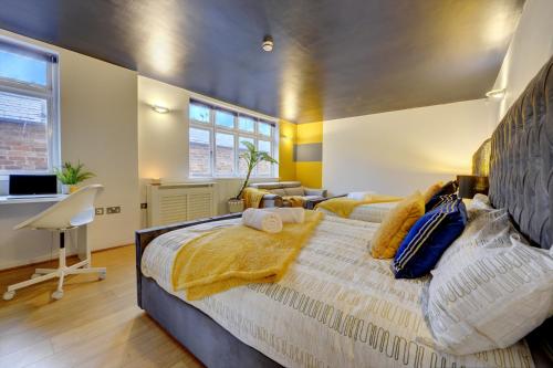 City Centre, 2 Bedroom, Secured Parking, 3 King Bed, WiFi Sleep 6 Guest Comfortable on Three King Size Beds, Jewellery Quarter , Birmingham City Centre , Allocated Secured Parking, Бирмингем (фото 11)