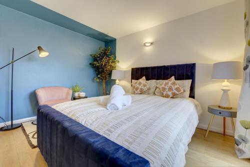 City Centre, 2 Bedroom, Secured Parking, 3 King Bed, WiFi Sleep 6 Guest Comfortable on Three King Size Beds, Jewellery Quarter , Birmingham City Centre , Allocated Secured Parking, Бирмингем (фото 5)