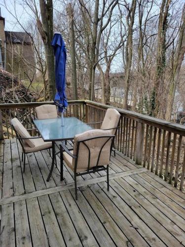 1 BR - Parking - Amazing View Nearby!