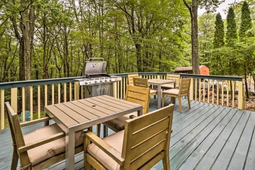 Peaceful Poconos Home with Hot Tub and Game Room! in Lake Harmony, USA