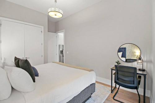 Well-Equipped 2BR Apt with Laundry - Crosby 205 - image 3
